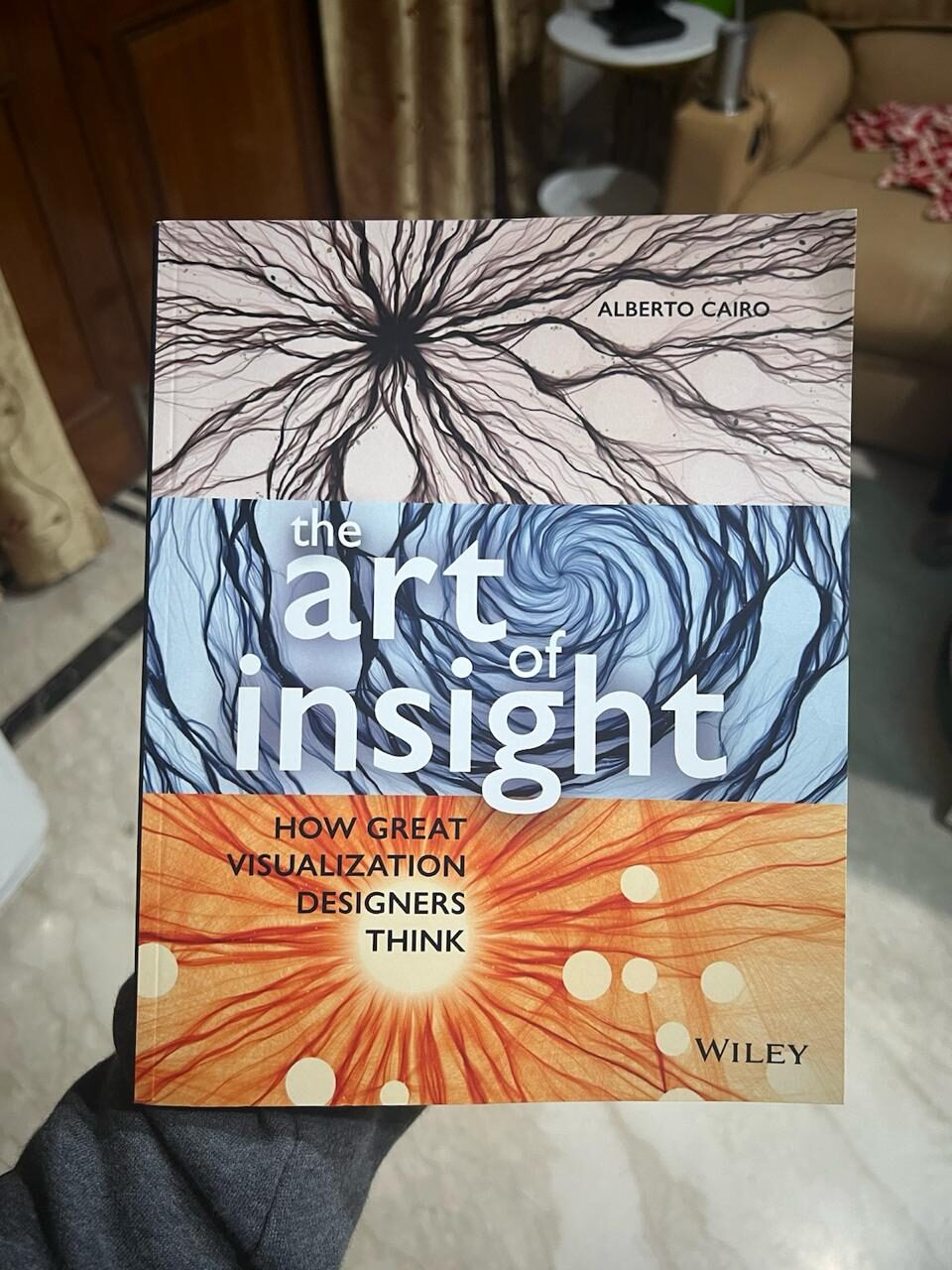 The cover of Alberto Cairo's book, The Art of Insight